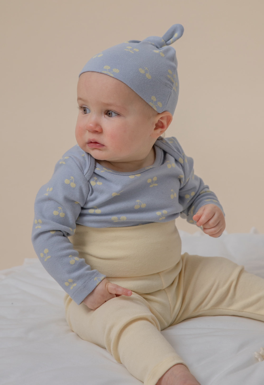 [BABY] もちもちコットンストレッチボディスーツ-チェリー