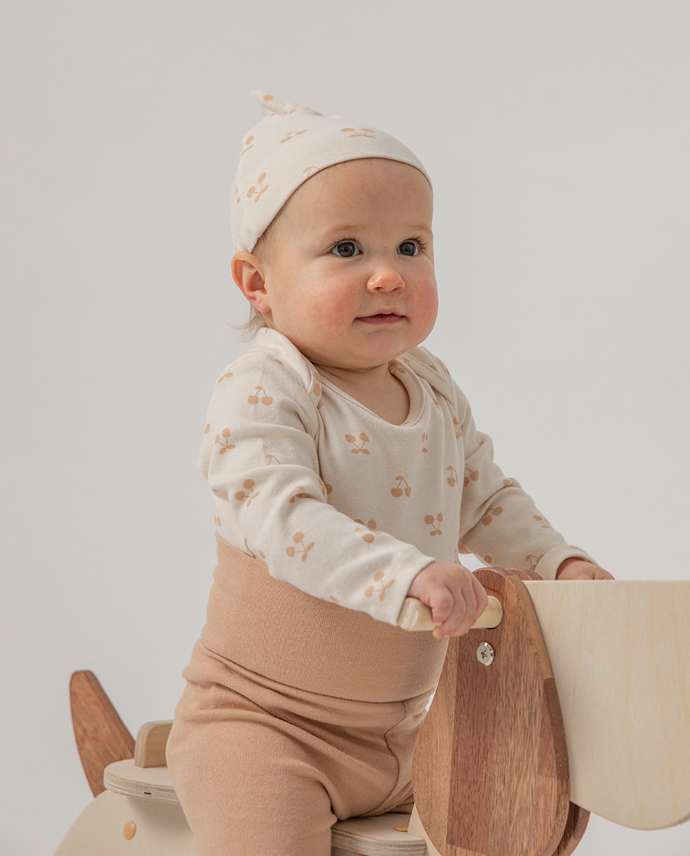 [BABY] もちもちコットンストレッチボディスーツ-チェリー