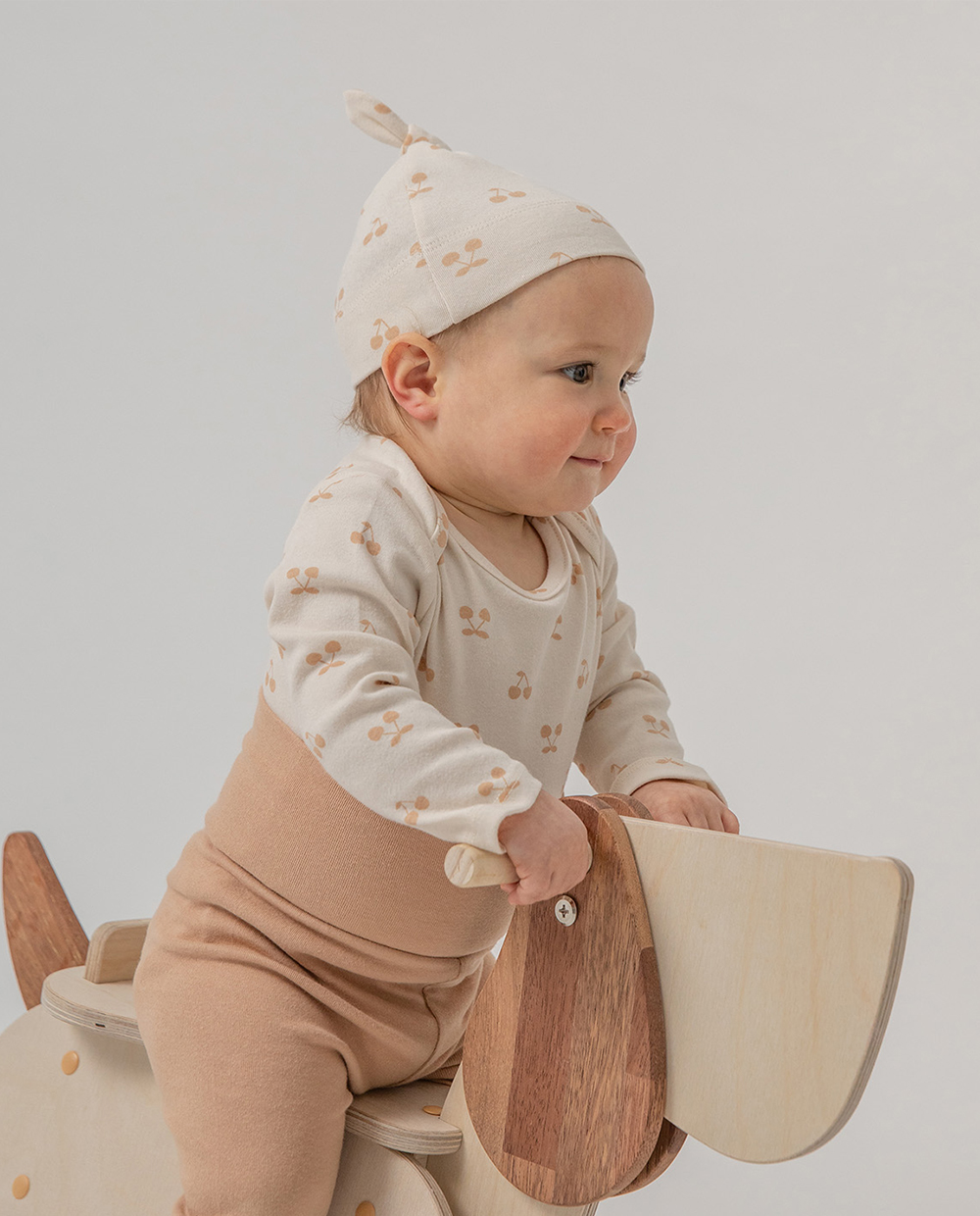 [BABY] もちもちコットンストレッチボディスーツ-チェリー