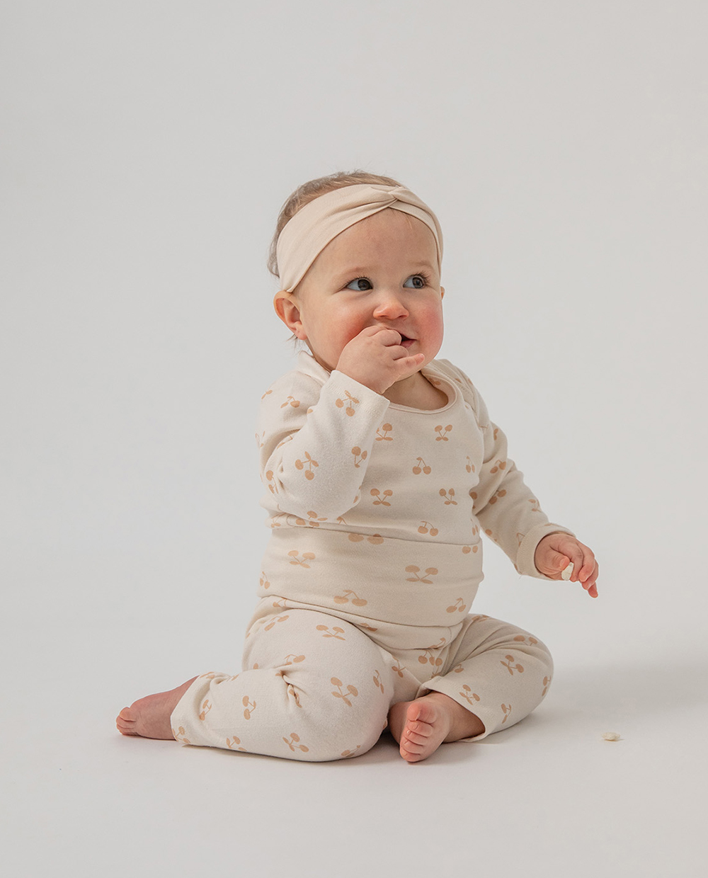 [BABY] もちもちコットンストレッチボディスーツ-チェリー