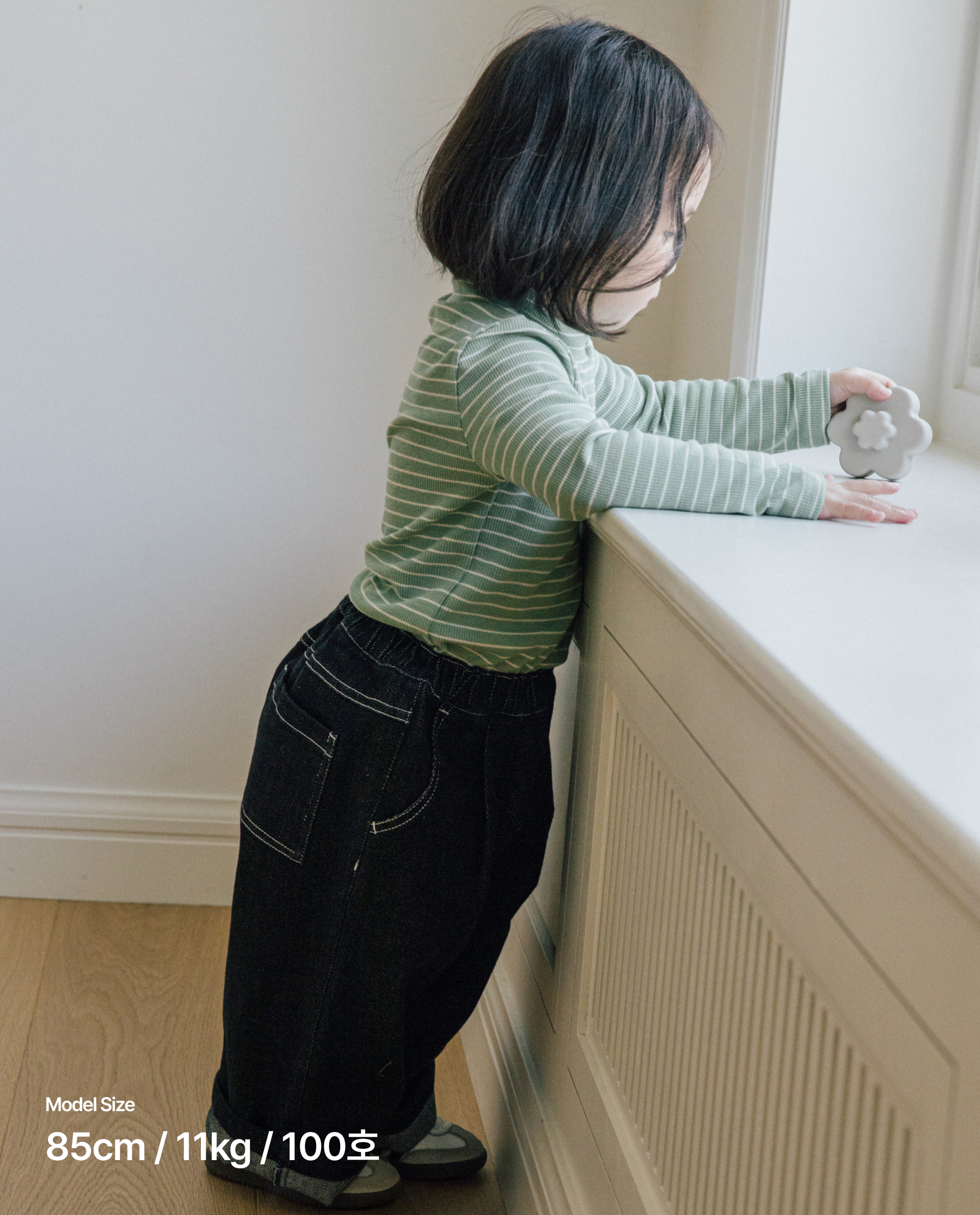 클래식 와이드 핀턱 데님 팬츠