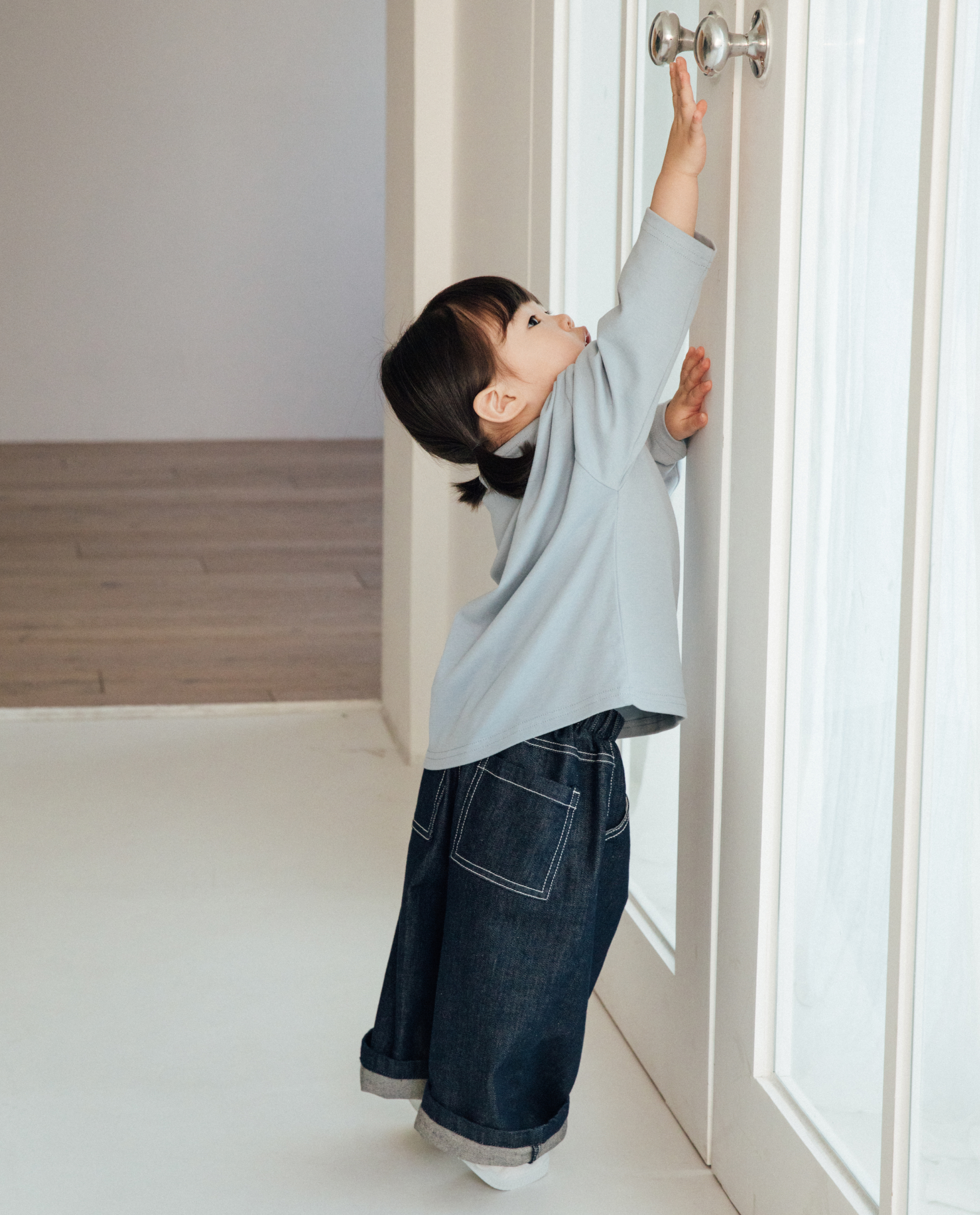 클래식 와이드 핀턱 데님 팬츠