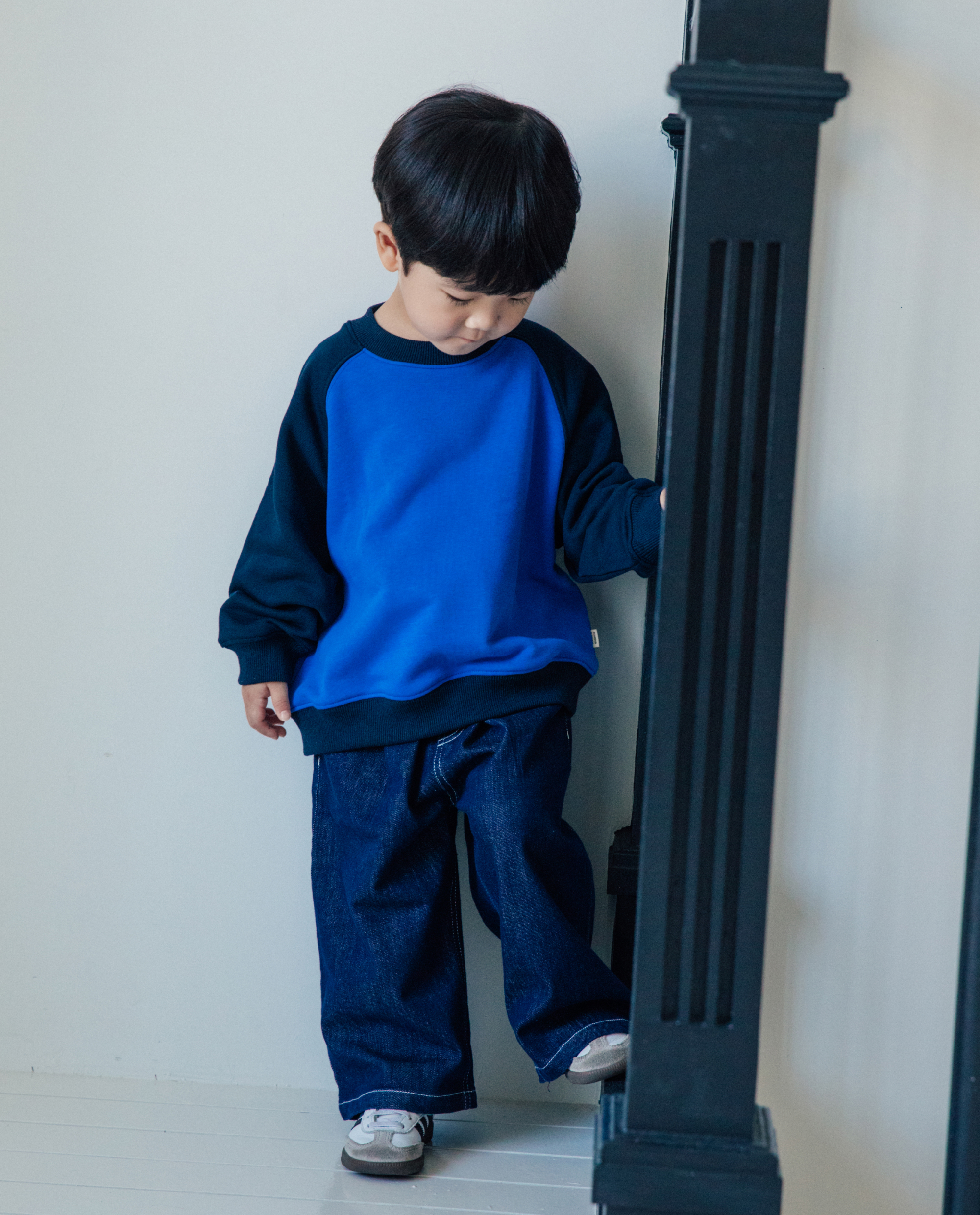 클래식 와이드 핀턱 데님 팬츠