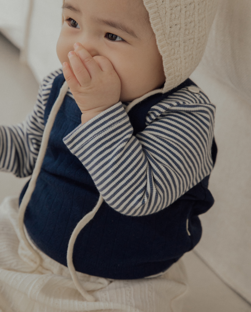 코튼 아일렛 캐미솔