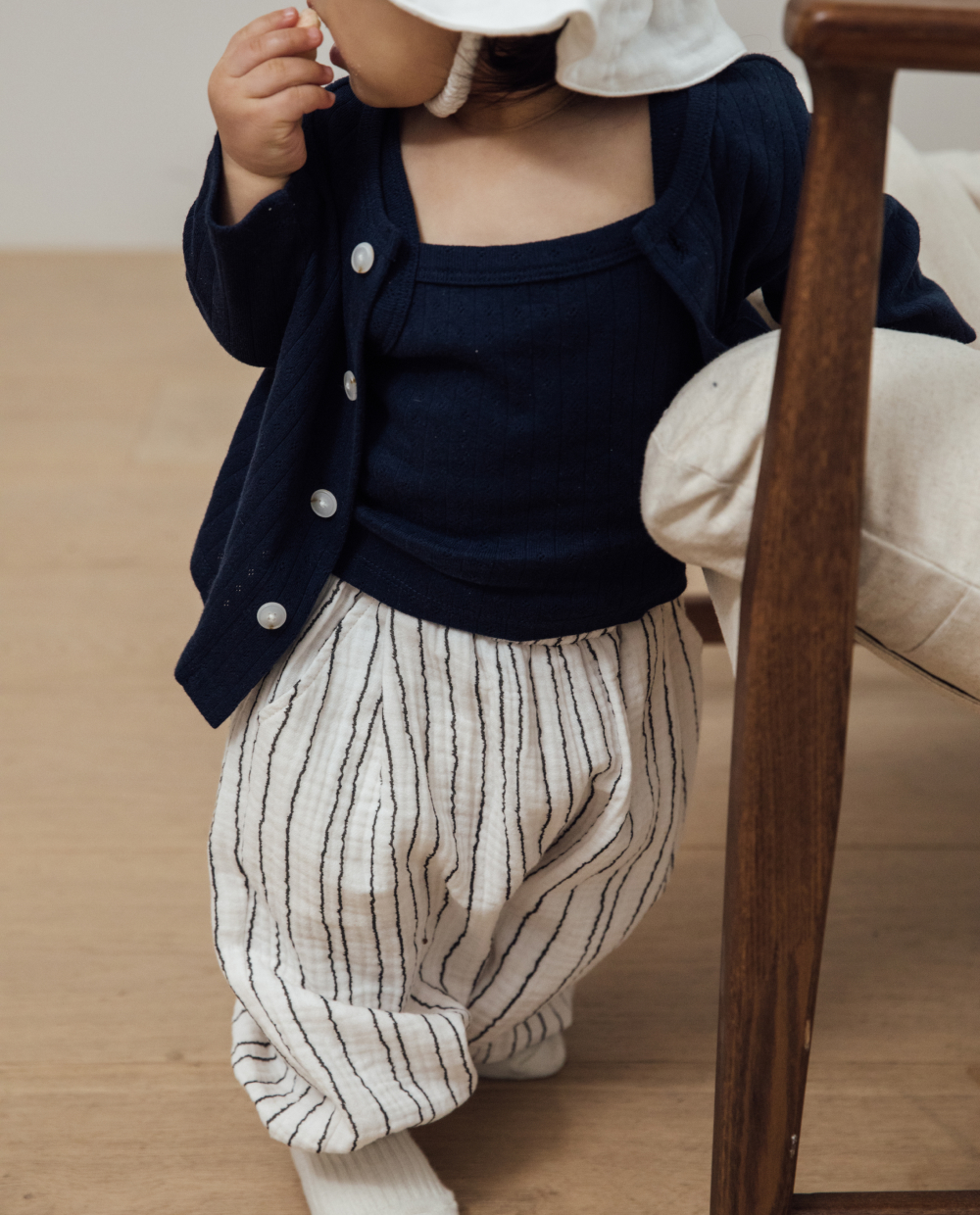 코튼 아일렛 캐미솔