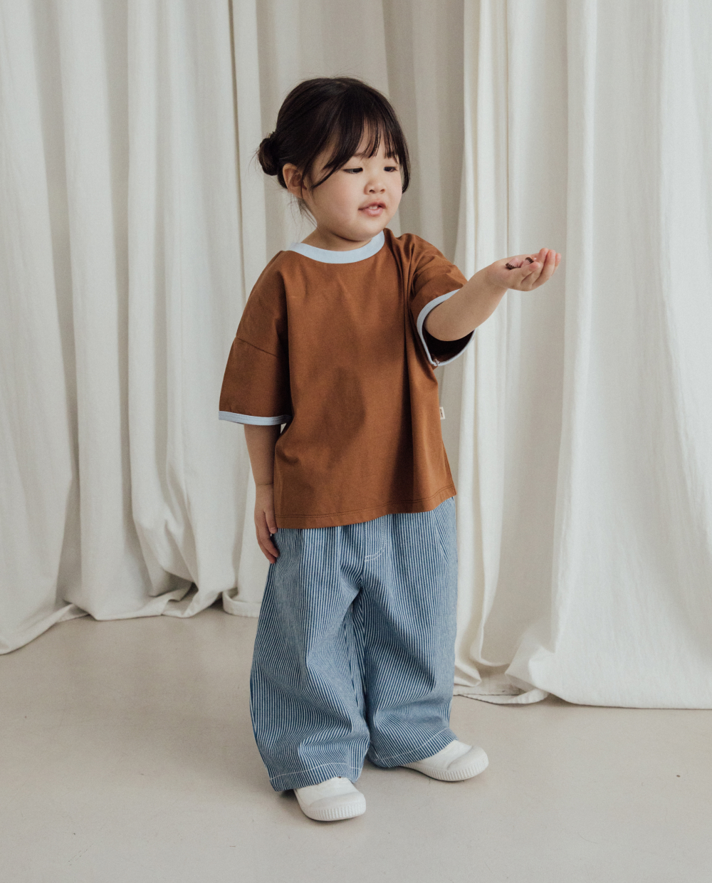 스트라이프 데님 와이드팬츠