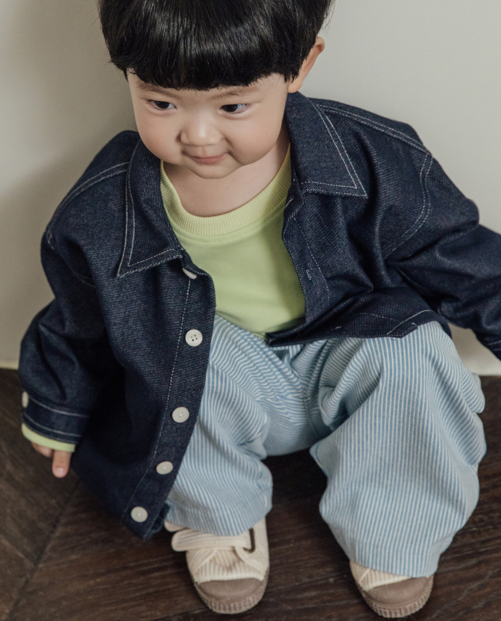 논페이드 데님 셔츠자켓