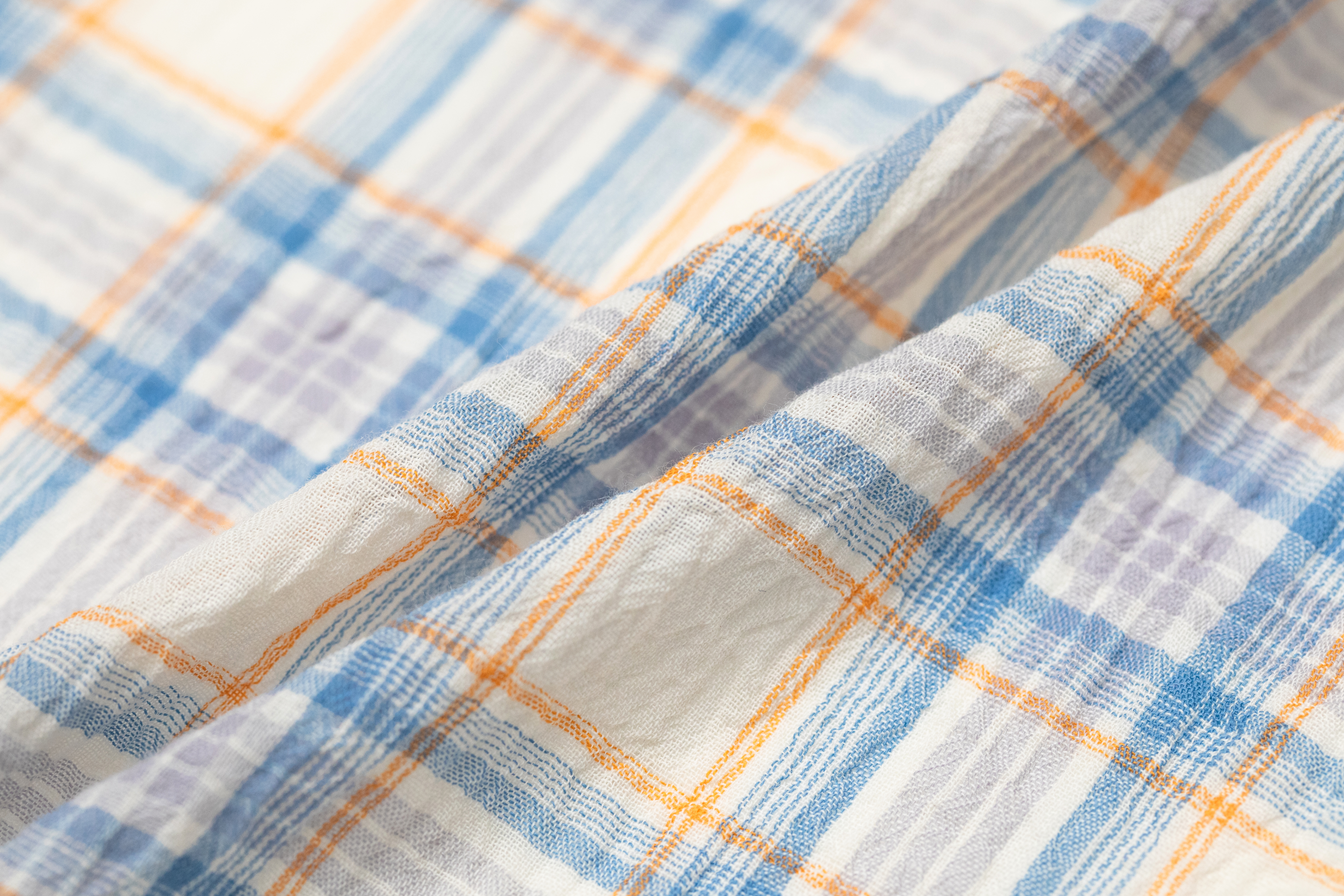 エアリーチェックシャツ 素材の特長