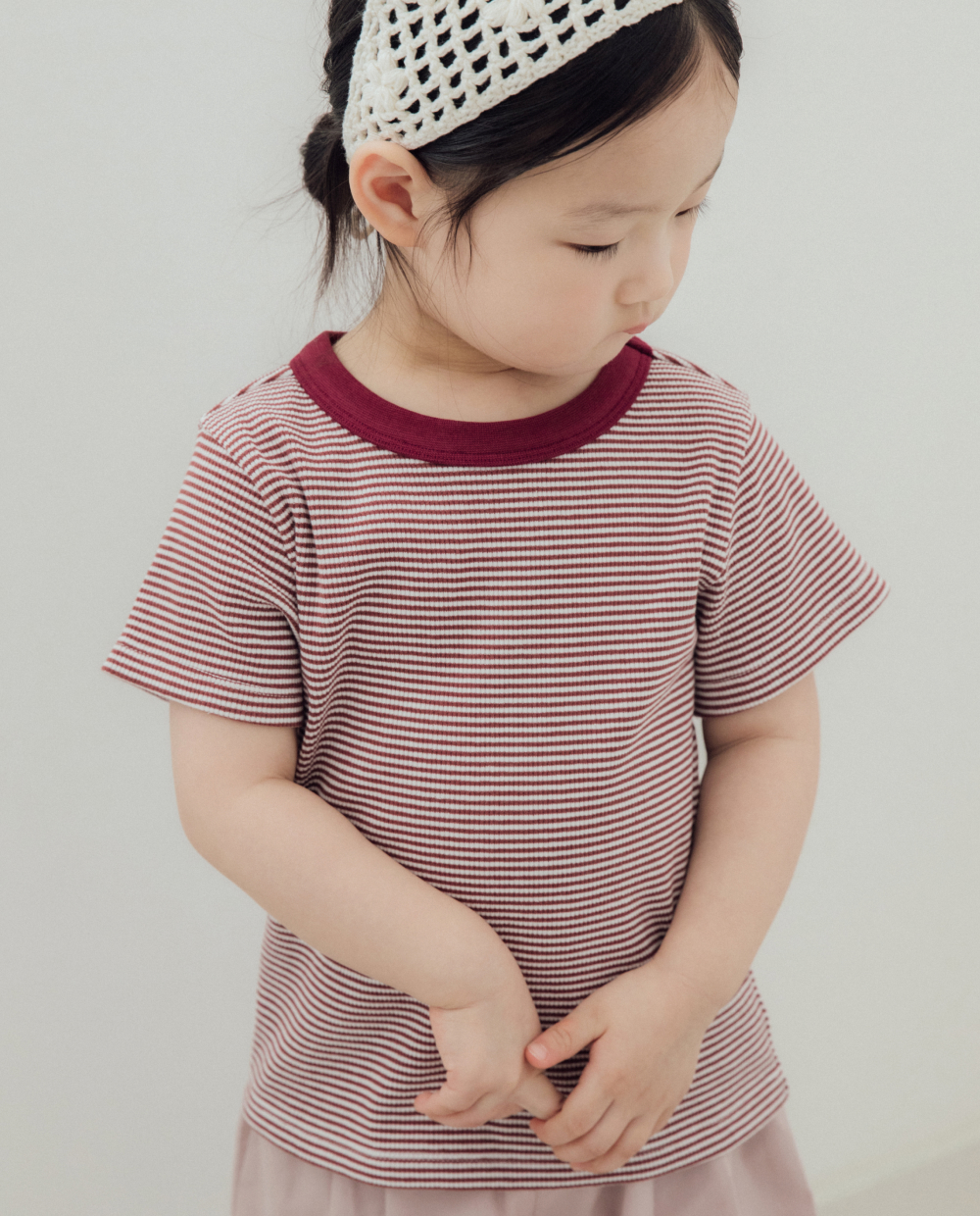핀스트라이프 슬림핏 티셔츠