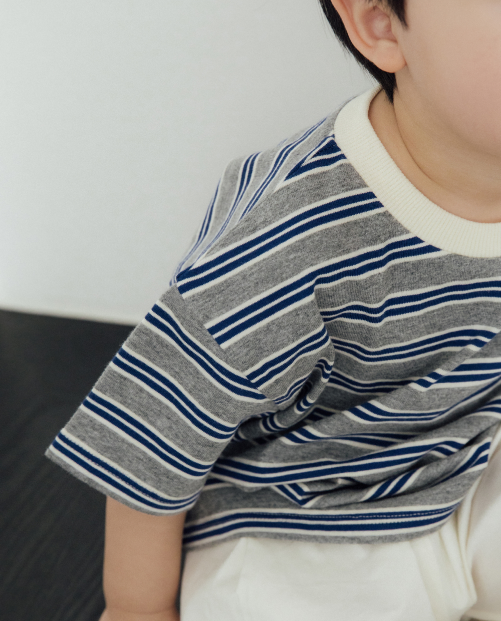 ワイドストライプ ドロップショルダーTシャツ