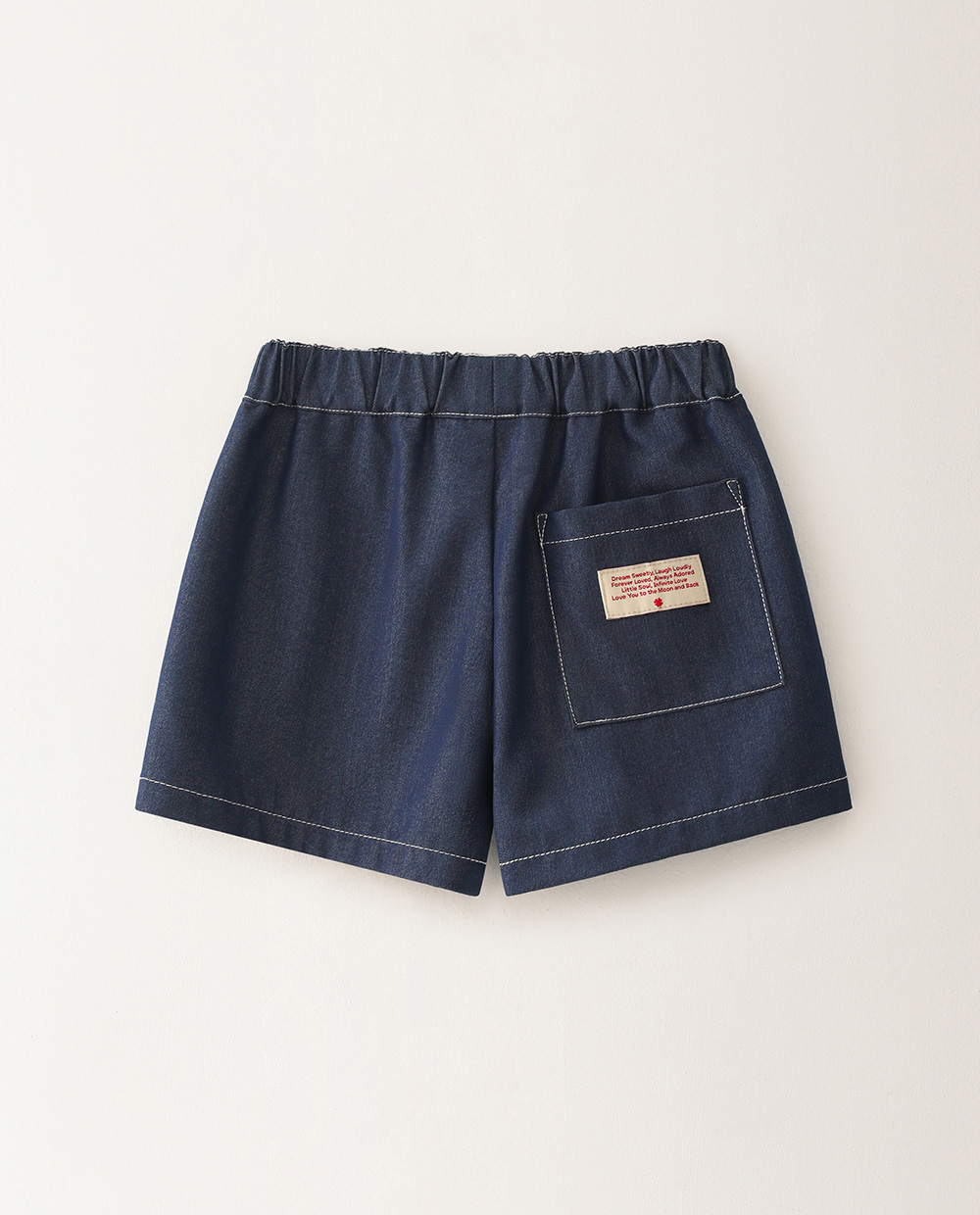 ライトデニム ショートパンツ バックスタイル
