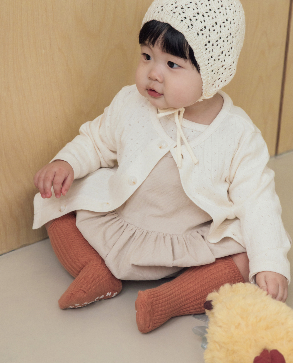ライトコーデュロイ バルーンフィット ロンパース