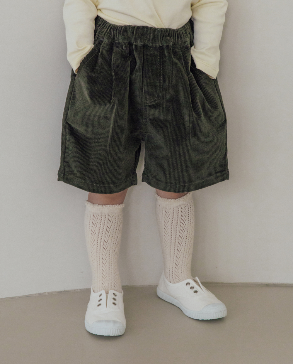 ライトコーデュロイ プリーツ ハーフパンツ