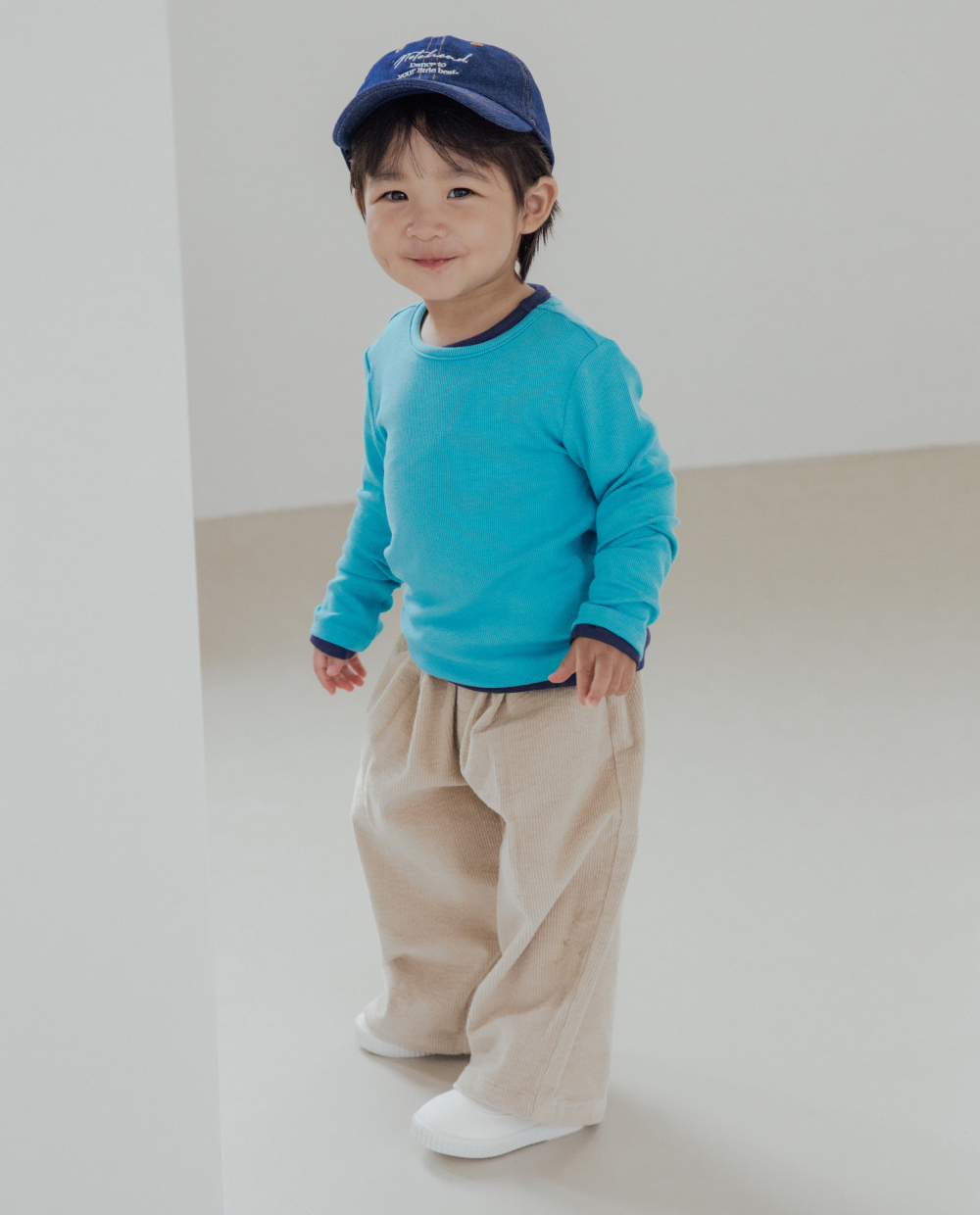 ふんわりもちもち ラウンドネックTシャツ