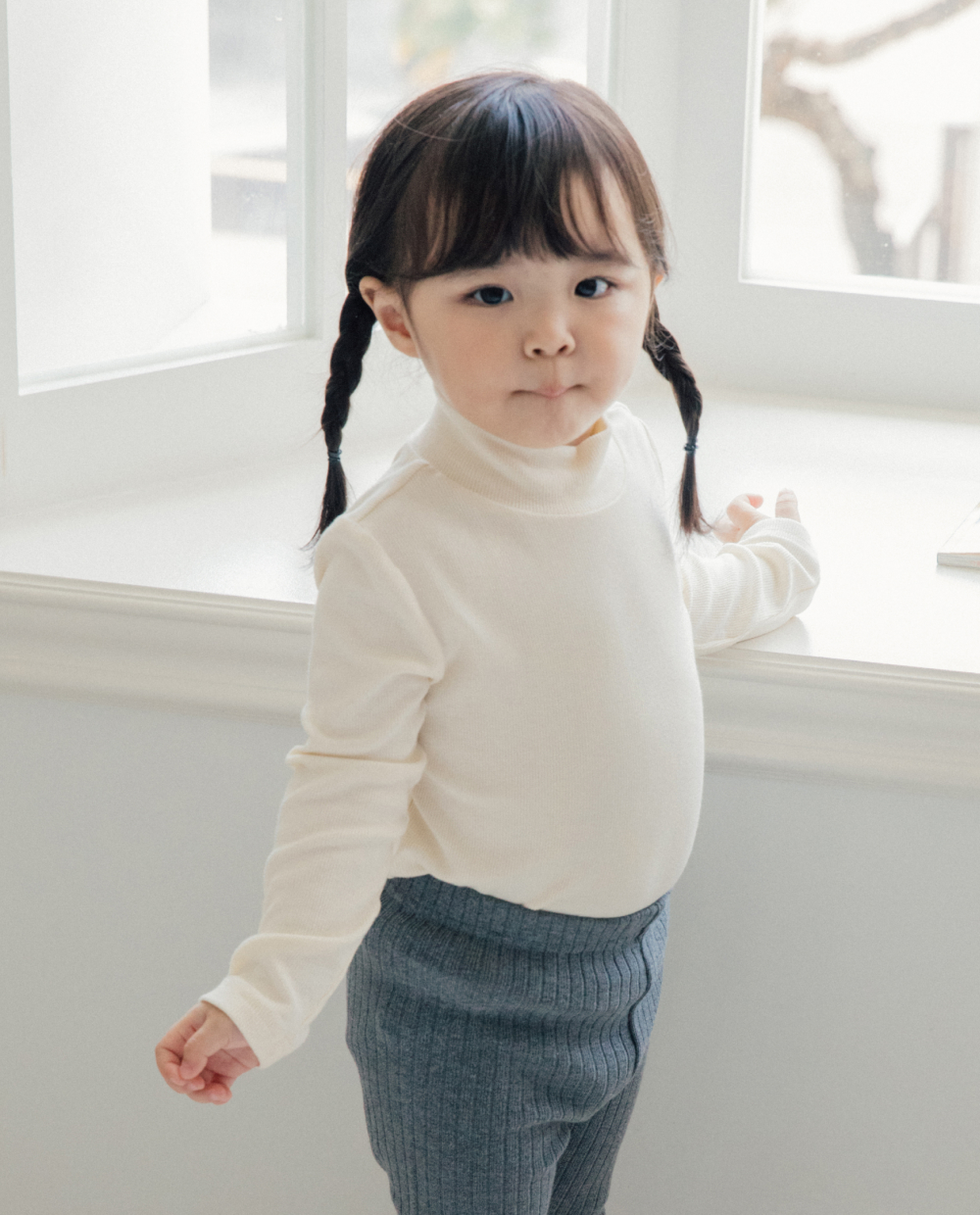 포근찰랑 하프넥 솔리드 티셔츠