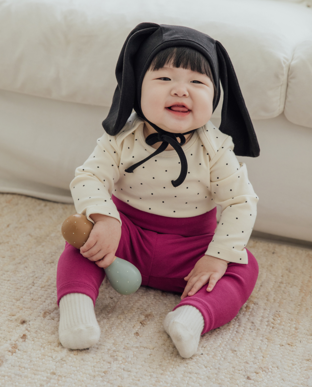 ソフトリーでふんわりもちもち、ゆったりフィットでお腹までしっかりカバーするレギンス