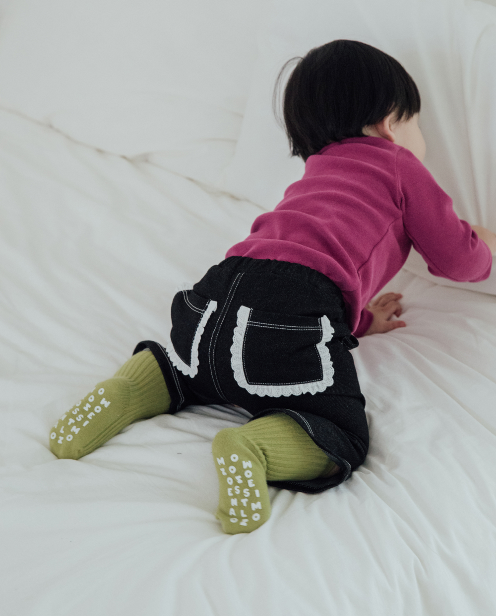 ふんわりデニム ブーツカットパンツ