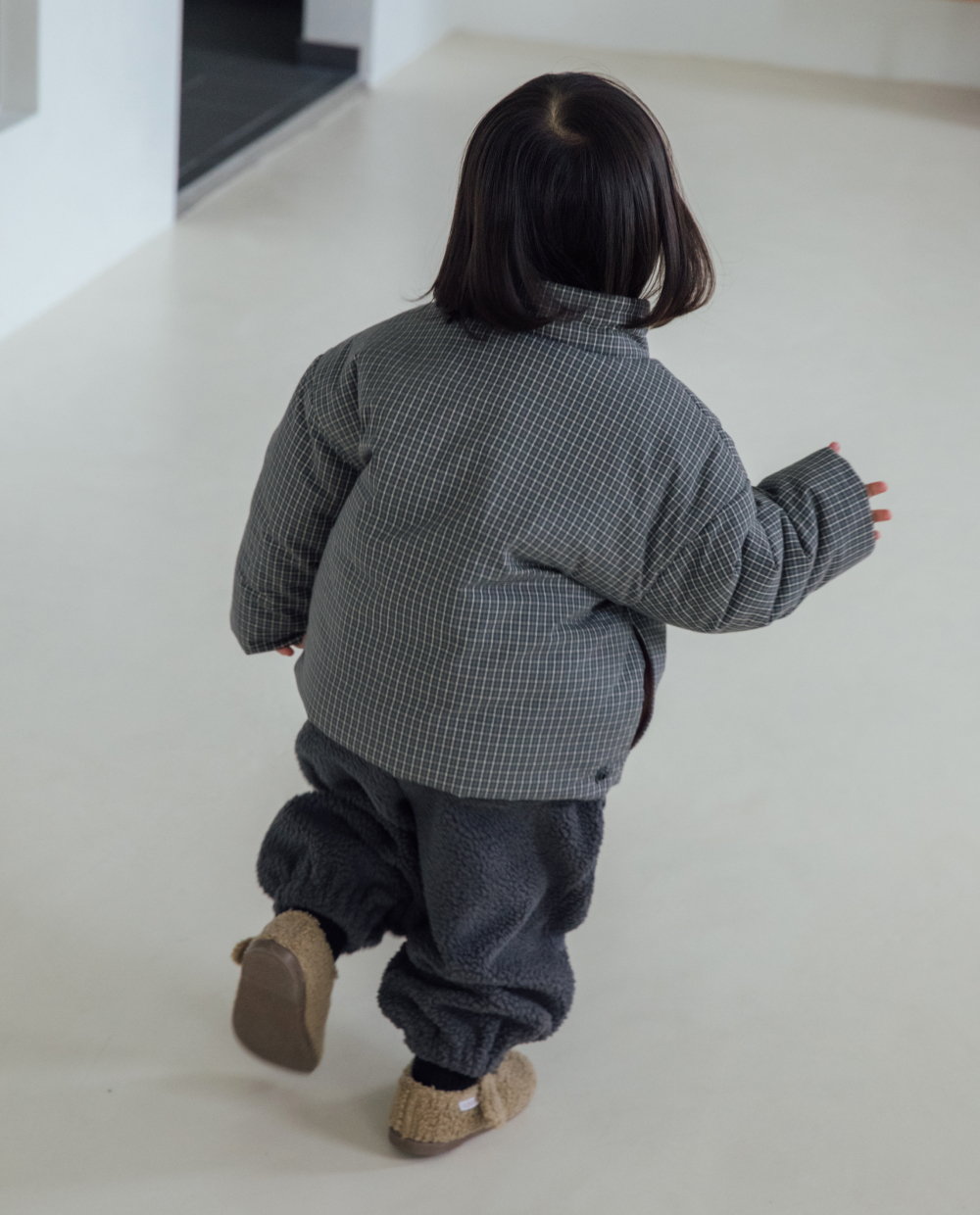 エアリーチェックパディング