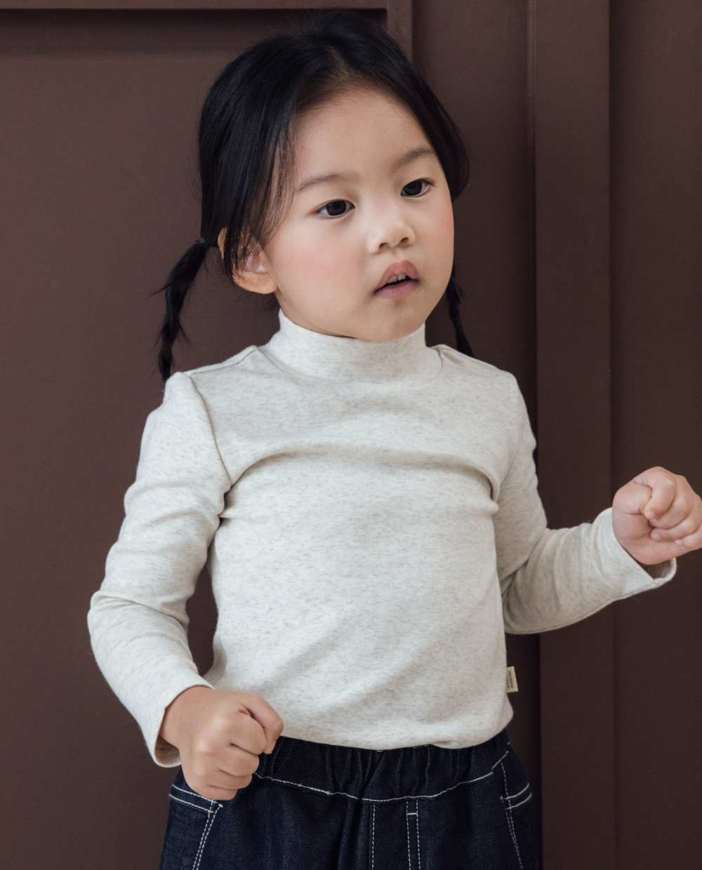 ソフティ ポワンニョン ハイネック スリムフィット Tシャツ 