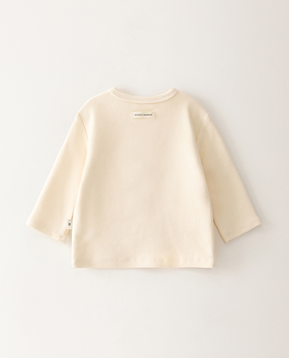[起毛] ほっとするもちもちTシャツ CRM バック